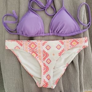 aerie medium Purple Triangle Bikini Top with large White Patterned Bikini Bottom